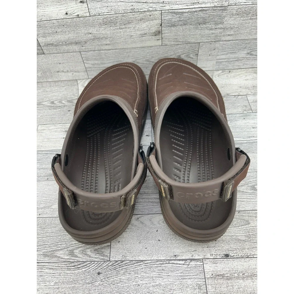 Crocs Yukon Sport Men Size 11 Brown Leather Overlay Clogs Adjustable Strap Shoes